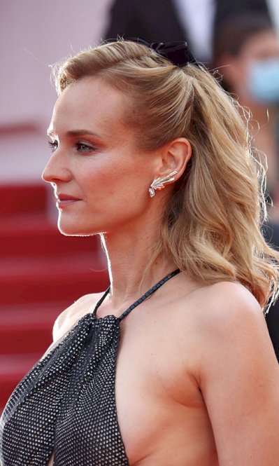 Diane Kruger -  Chaumet earrings.