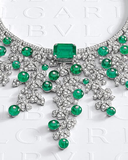 Emerald Venus necklace