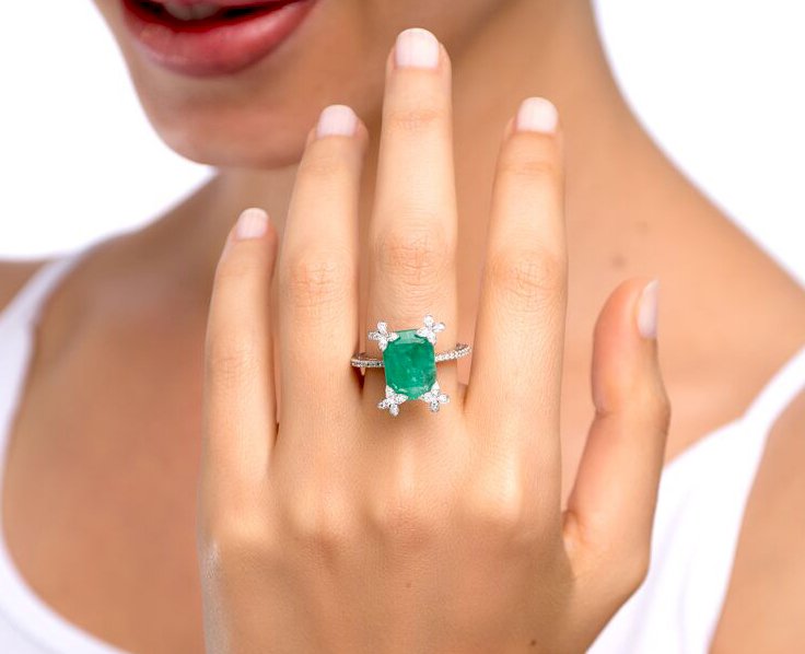 Emerald and Diamond ring - Butterflies Ring- Nature Inspired Ring- Sigal