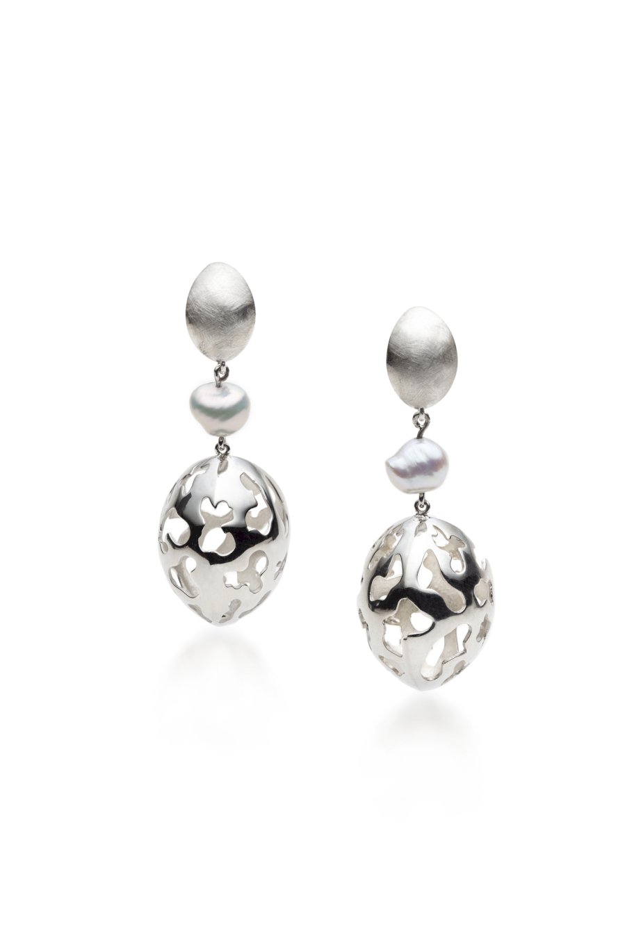 SOMA, big lacy earrings with pearls